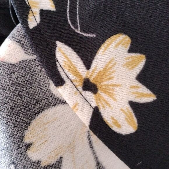 Vfshow Dark Floral Sheath - Picture 12 of 13